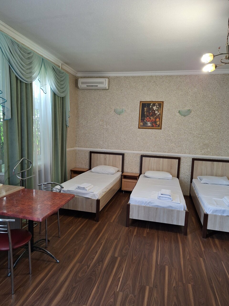 Гостиница Молодежная Ростов-на-Дону