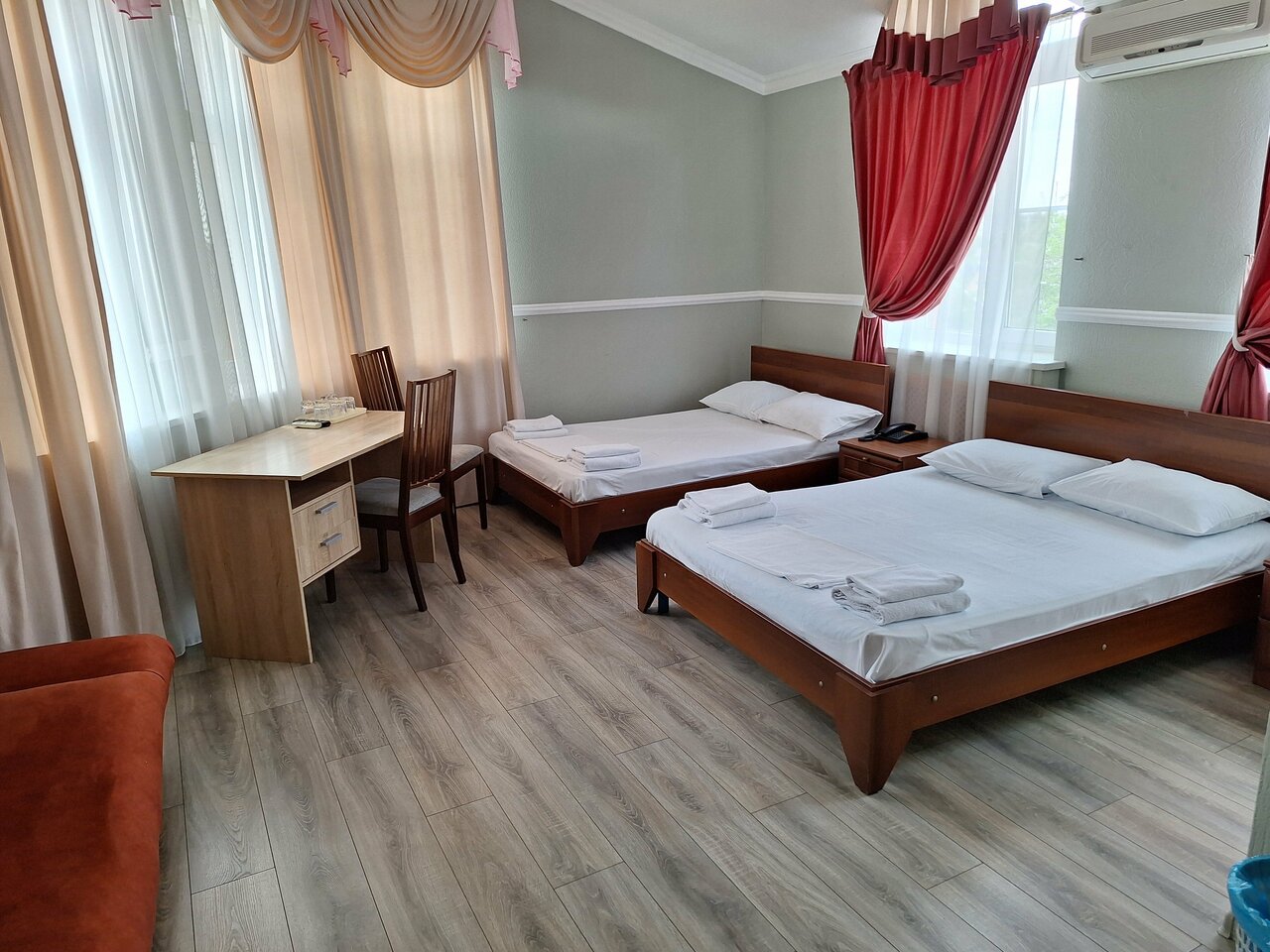 Гостиница Молодежная Ростов-на-Дону