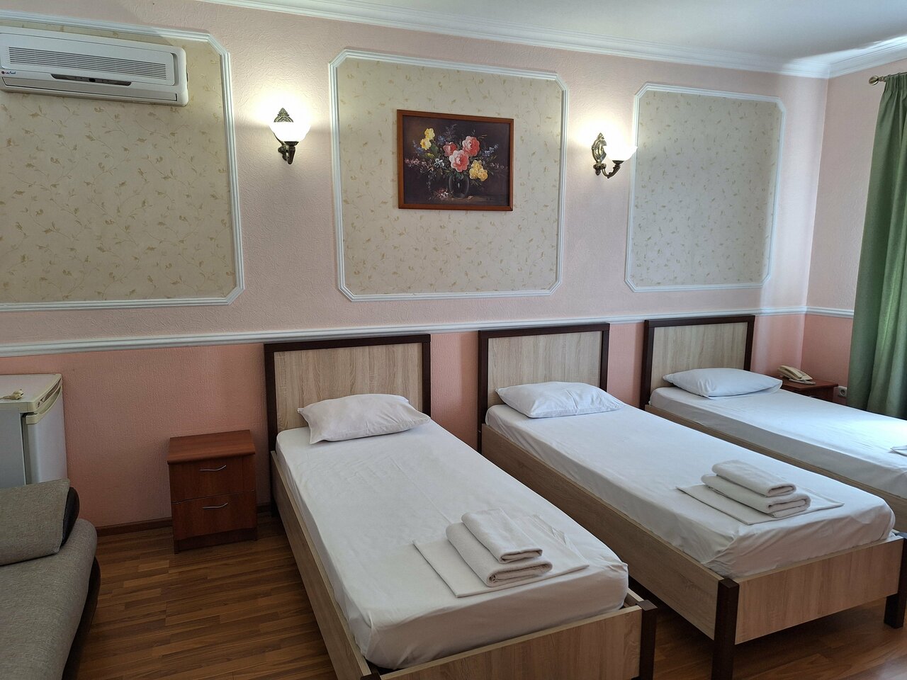 Гостиница Молодежная Ростов-на-Дону