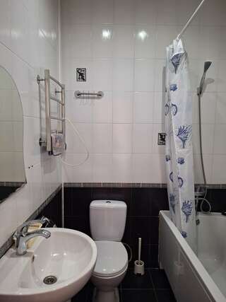 Гостиница Молодежная Ростов-на-Дону Двухместный номер эконом-класса с 1 кроватью-6