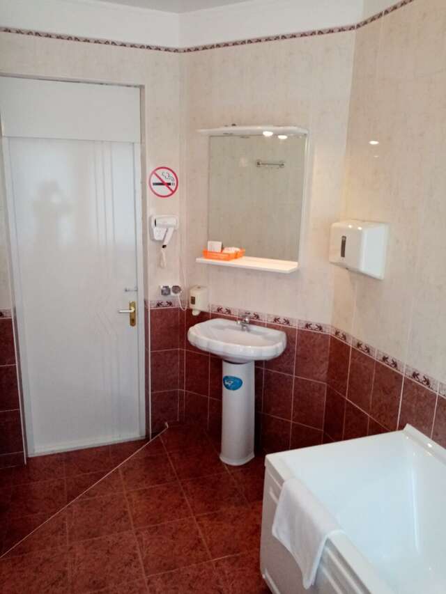 Гостиница Молодежная Ростов-на-Дону-95